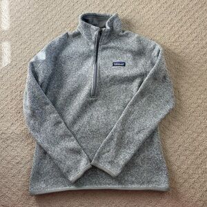 Patagonia gray half zip size medium